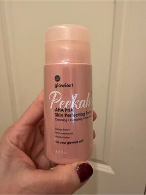 Glowiest Peekah AHA PHA Skin Perfecting Toner sealed package